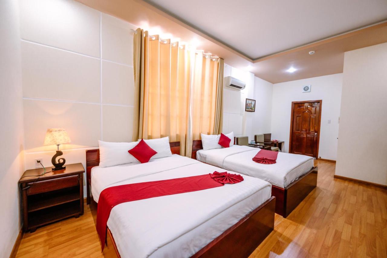 Hoang Duc Hotel Chau Doc Extérieur photo
