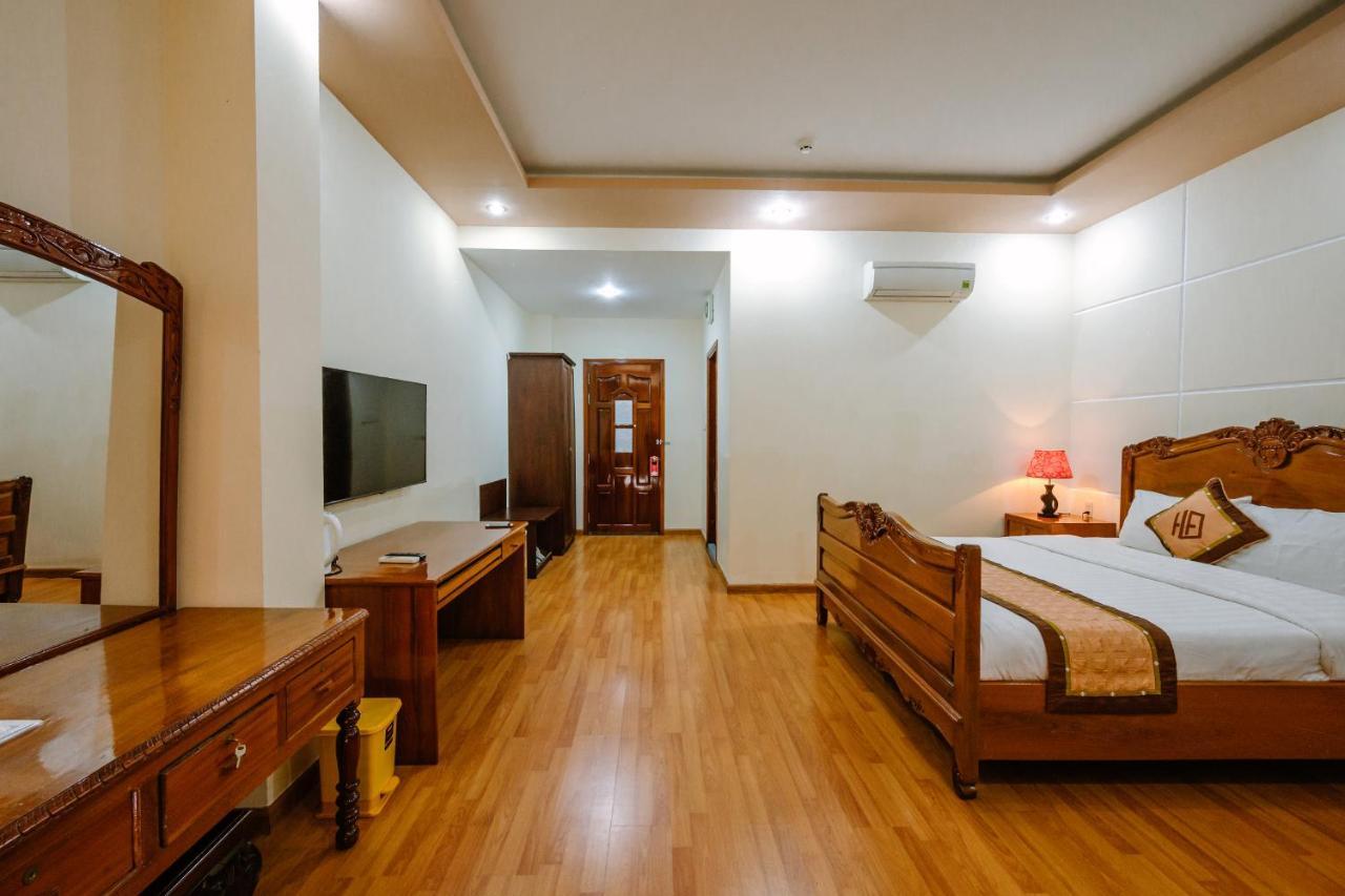 Hoang Duc Hotel Chau Doc Extérieur photo