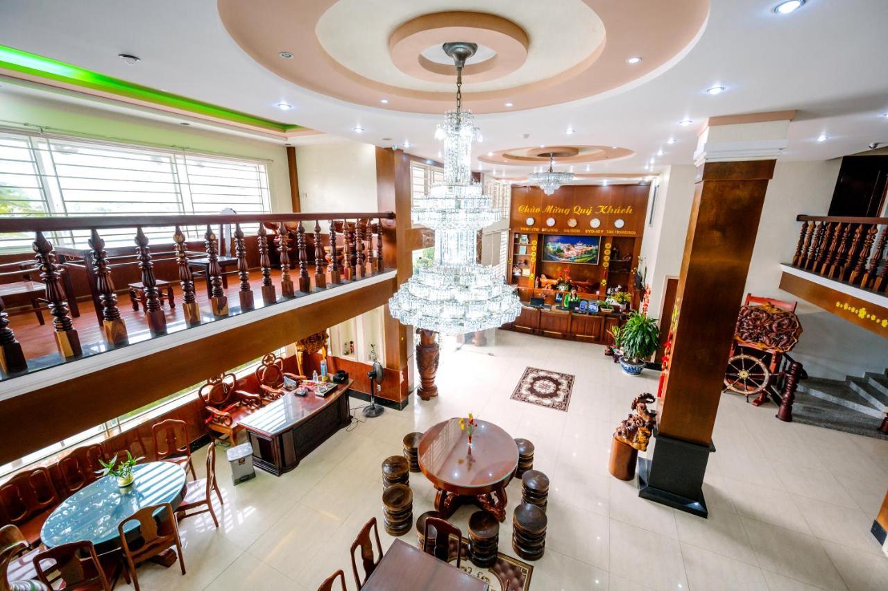 Hoang Duc Hotel Chau Doc Extérieur photo
