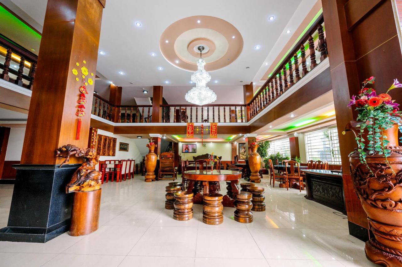 Hoang Duc Hotel Chau Doc Extérieur photo
